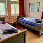 Hébergement de vacances With 4 Bedrooms *