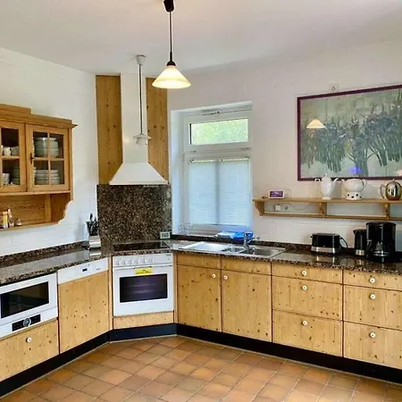 Vakantiehuis With 4 Bedrooms Spieka-Neufeld