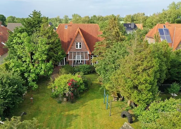 Сasa de vacaciones With 4 Bedrooms *